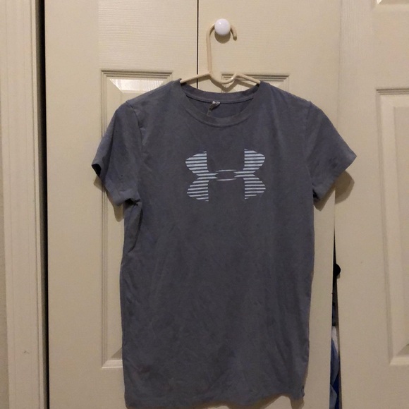 Under Armour Tops - Under Armour Heat Gear Women’s T-Shirt Under Armour Tops - Under Armour Heat Gear Women’s T-Shirt